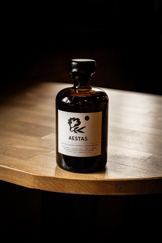 Applewood x Commune of Buttons : Aestas Gin